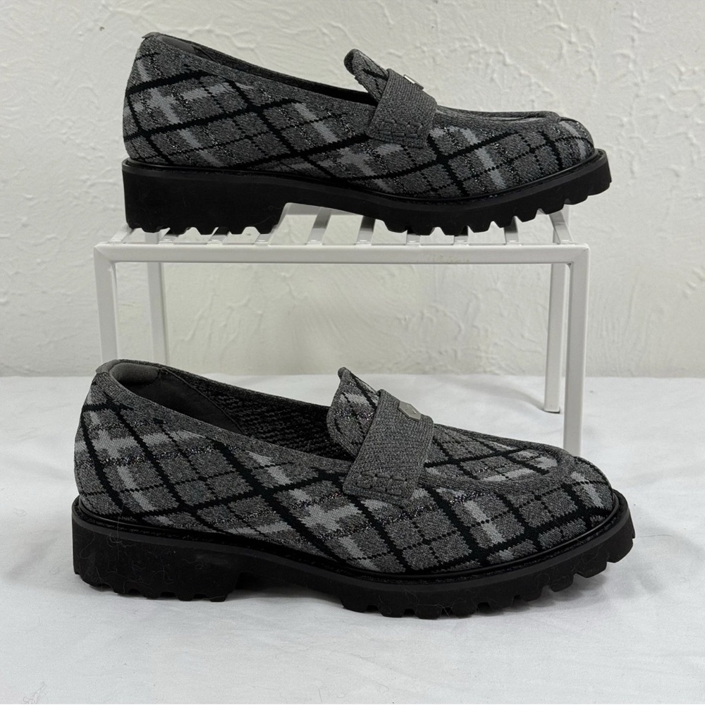 Stylish Gray Plaid Women's Chunky Loafers - Picture 4 of 10